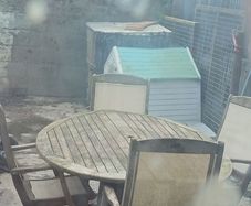 garden table  and 4 chairs