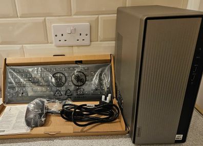 Desktop Pc, I3 4.4 Ghz, 256gb Ssd, 4 Gb Ram, Win11