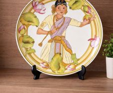 Vintage decorative porcelain plate from the Children of the World series produced for UNICEF by Heinrich / Villeroy & Boch (Germany) Plate No 5 India