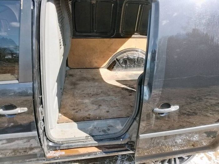 Tdi 05 1.9 caddy van for sale