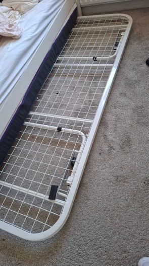 Under bed trundle