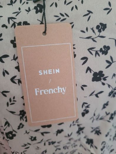 bnwt Frenchy blouse
