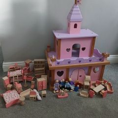 Doll house
