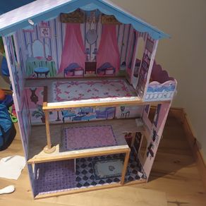 Dolls house
