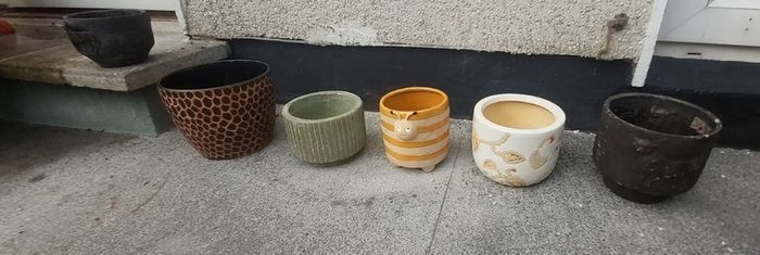 Plant pots