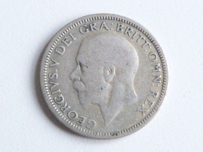 George the Fifth silver shilling