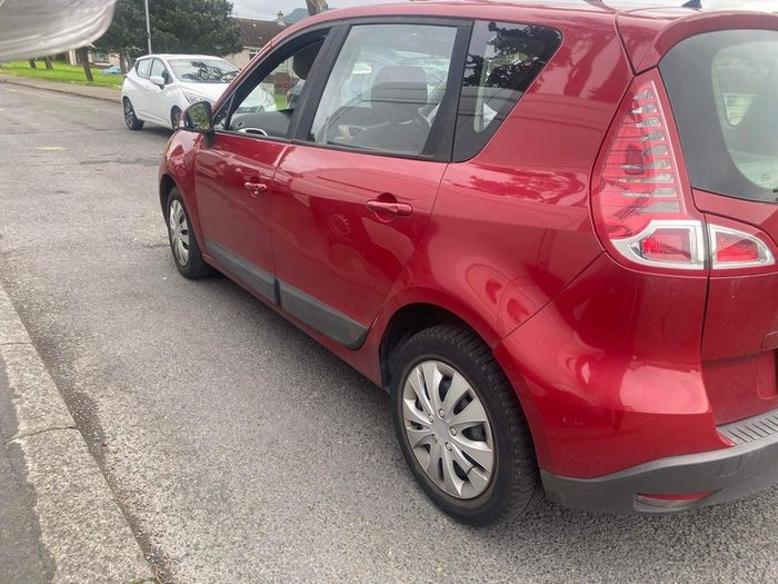 Renault scenic  1.5 dci for breaking