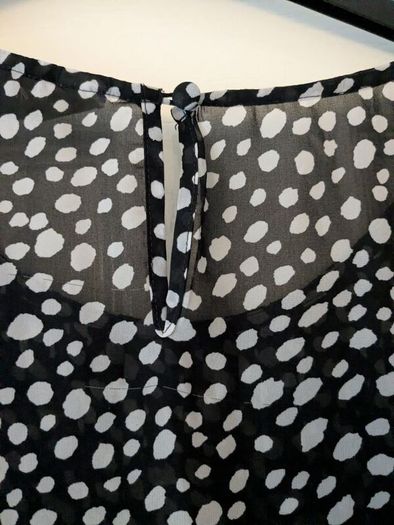 Gallery dressy top