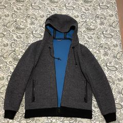 Elegant Wool Hoodie Jacket