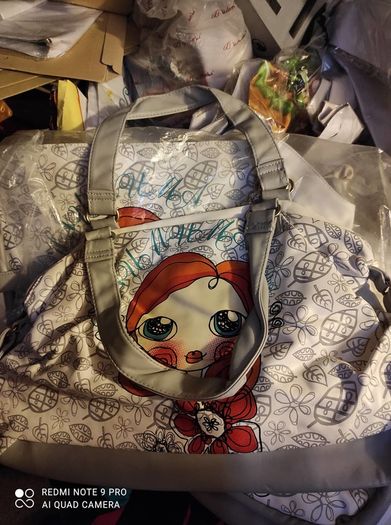 hand bag