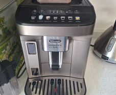 Delonghi Magnifica Evo Coffee Machine