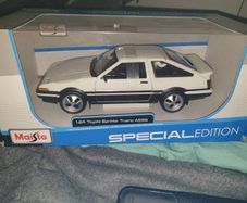Maisto Special Edition Toyota Trueno Ae86 Model
