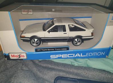 Maisto Special Edition Toyota Trueno Ae86 Model