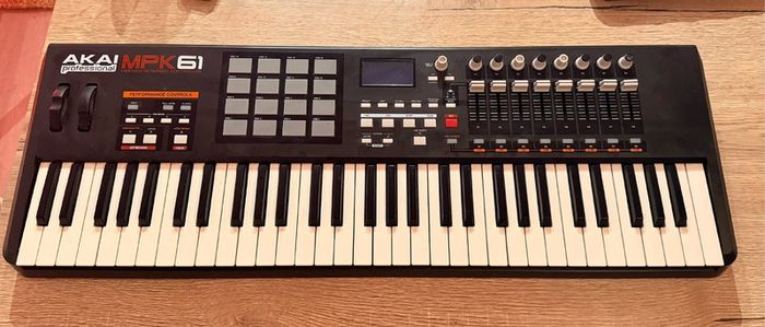 Akai Mpk61 - 61-key Usb Midi Controller