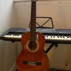 valencia childs guitar including case