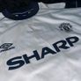 MANCHESTER UNITED away jersey shirt AND shorts Umbro 1999 2000 season. TREBLE WINNERS highly sought after SHARP sponsor edition Image 3