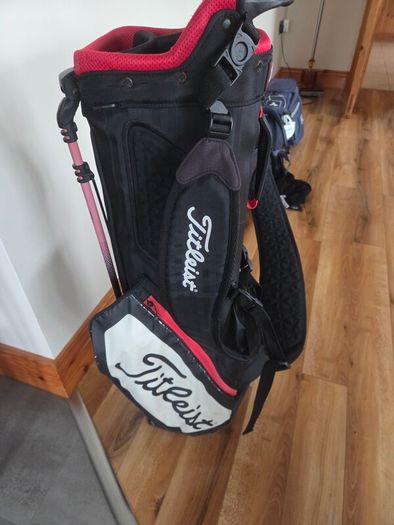 Titleist StaDry Carry Bag