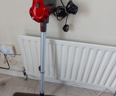 BELDRAY Corder Vertical Vacuum Cleaner Model No BEL0769NHSMFOB, in excellent condition