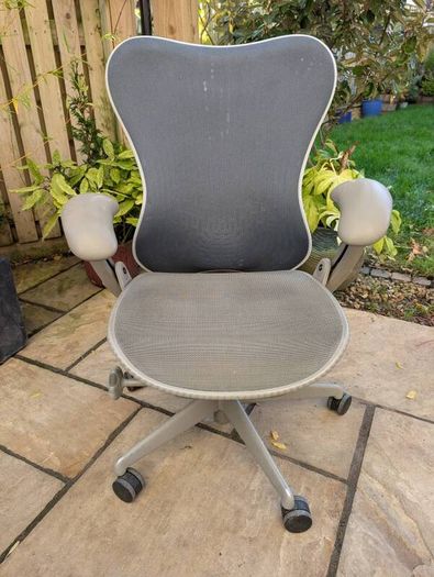 ergonomic office chair