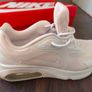 Nike Air Max 200 White/Pink Size 9.5 Image 3