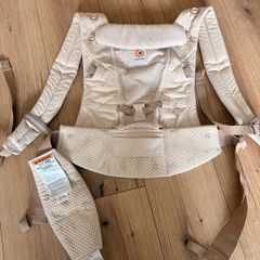 Ergobaby Baby Carrier