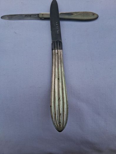 2 X John Yeomans Cowlishaw Sterling Silver Fruit Knives