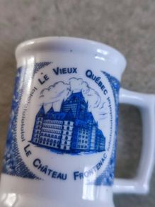 Vintage! Le Vieux Quebec Le Chateau Frontenac  Mug Souvenir J. C. Ricard Inc - Made in Canada .