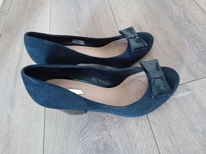 Heels Size4
