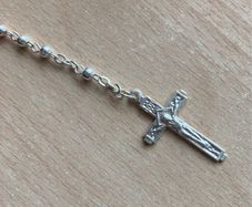 Holy Communion silver plated rosary BNIB