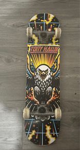 skateboard Tony Hawk
