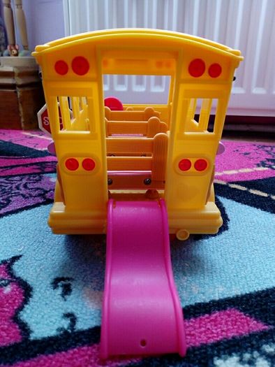 Bea's lalaloopsy doll bus