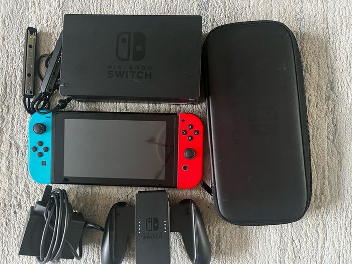 Nintendo Switch Console & Accessories