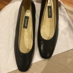 Bally Navy Court Shoes - Size 7