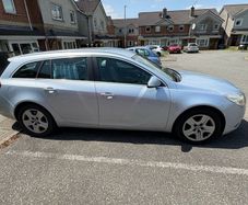 Opel insignia estate 2012 2.0D NCT 02/27 tax 12/26