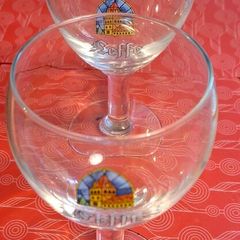 2 beer glasses