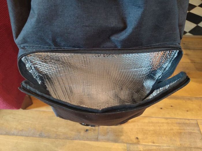 Shopping trolley