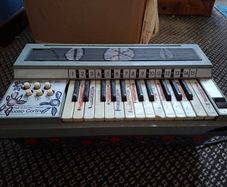 Rosedale Chord Organ (restoration job)