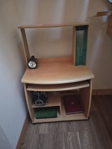 computer desk