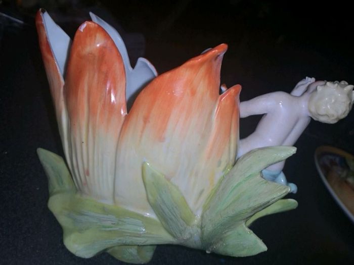 Victorian planter/dish