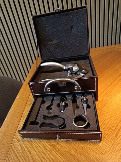 wine bottle opener