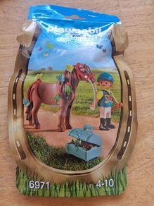 BRAND NEW Playmobil Country 6971 Groomer with Butterfly Outfit Pony Action Figure