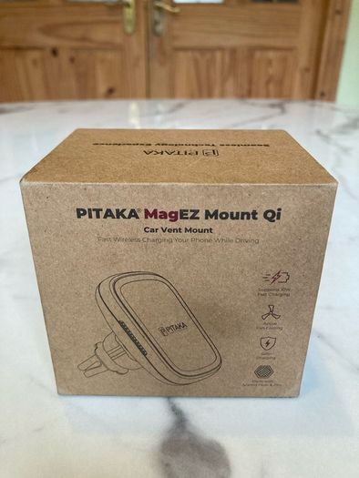 Pitaka MagEZ Mount Qi / Magnetic Wireless Phone Charger