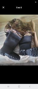 Chest waders