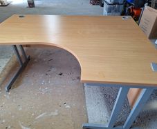 Office corner table