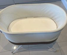 Snoo bassinet