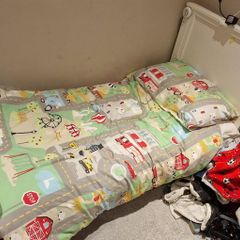 Cot bed