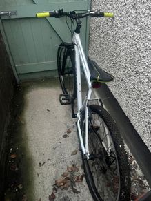 26 girls bike white