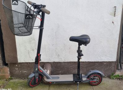 Electric scooter