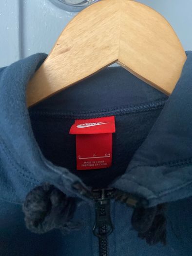 Nike Zip Up Small