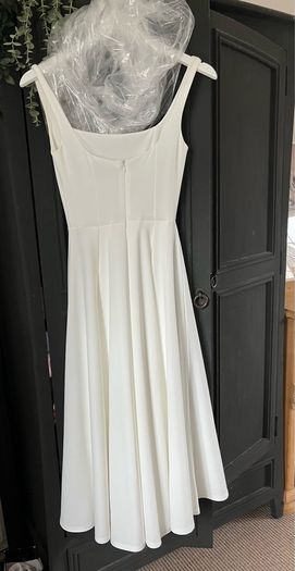 CLUB London Midi dress